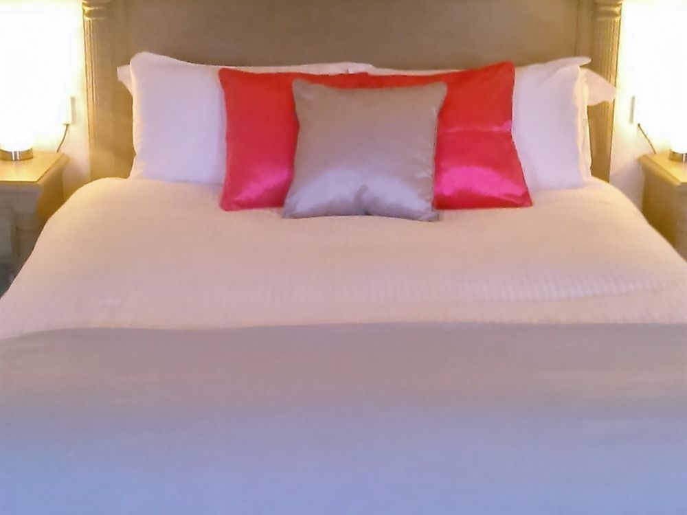 The Olive Mill Hotel บริดจ์วอเตอร์ ภายนอก รูปภาพ